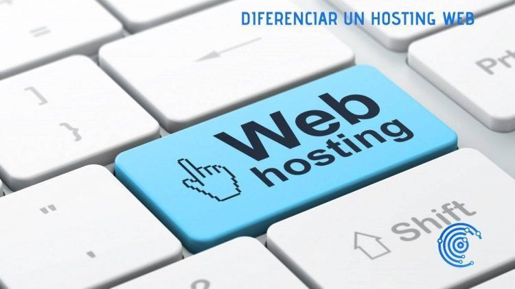 Teclado de ordenador con un botón de web hosting marcado
