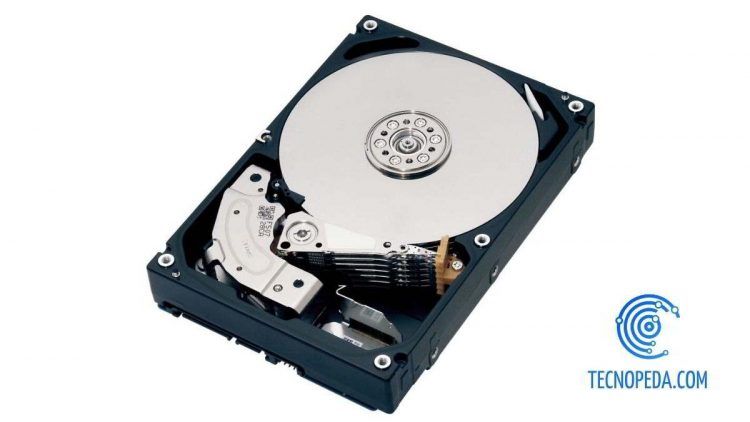 Interior de un disco duro HDD