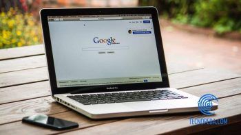 Portátil con Google
