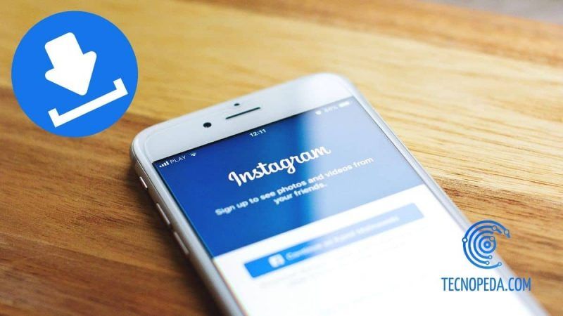 Móvil con la app de Instagram Abierta